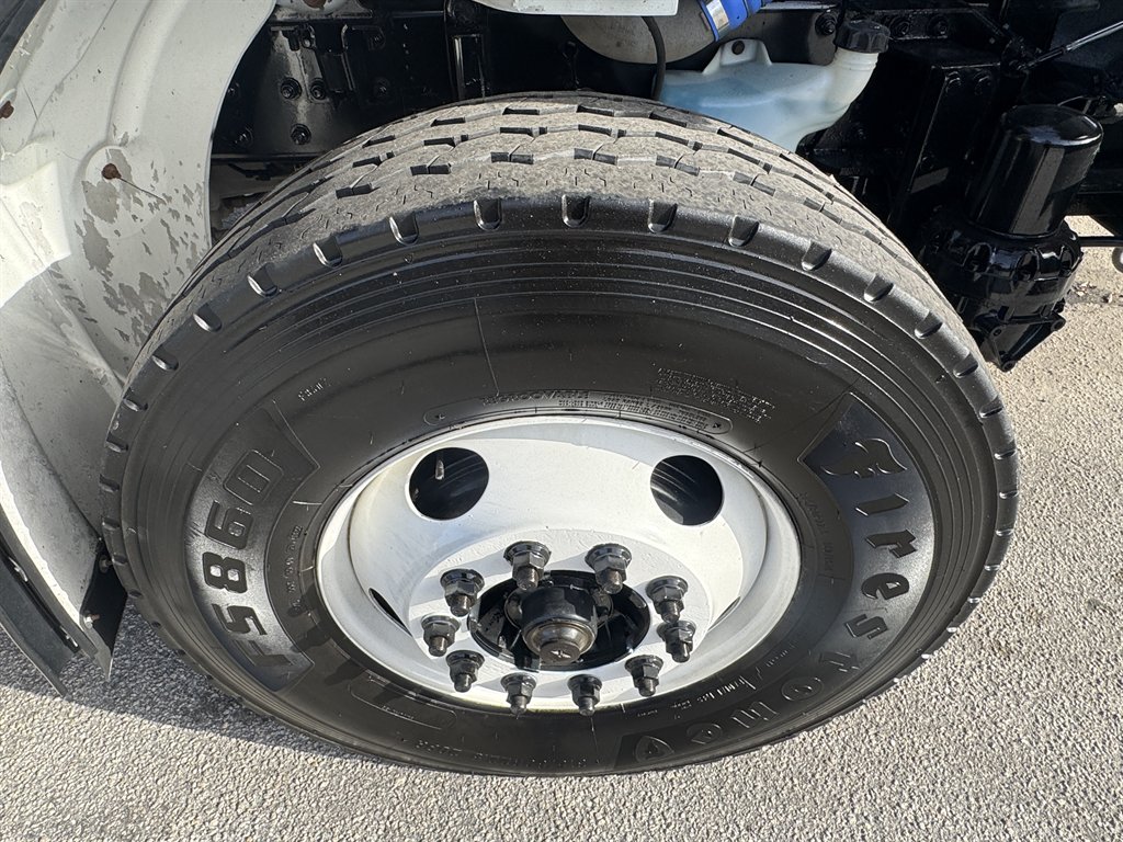 2016 Freightliner M2 - $32,995