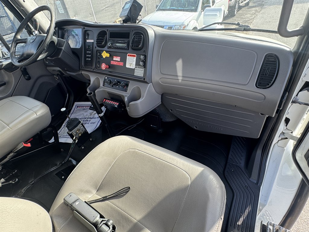 2016 Freightliner M2 - $32,995