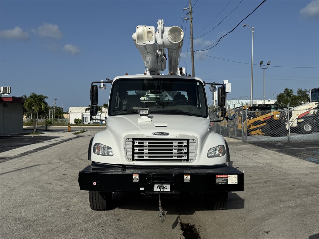 2016 Freightliner M2 - $32,995