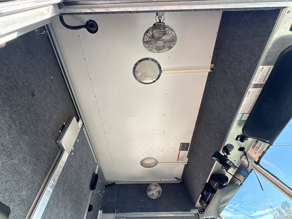 2016 Freightliner MT45 - $26,995