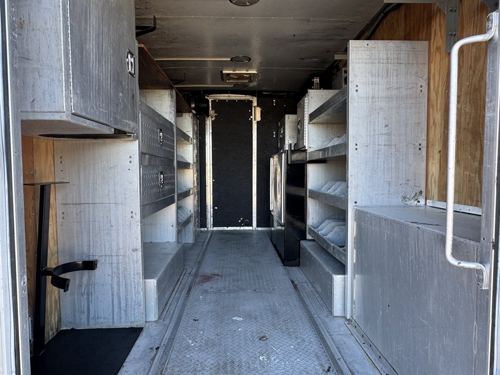 2016 Freightliner MT45 - $26,995