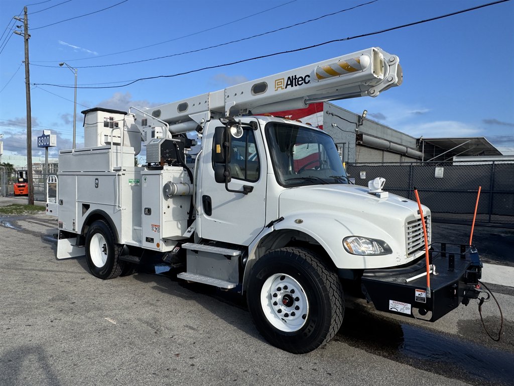 2016 Freightliner M2 - $32,995