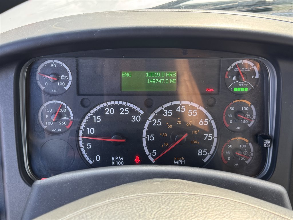 2016 Freightliner M2 - $32,995