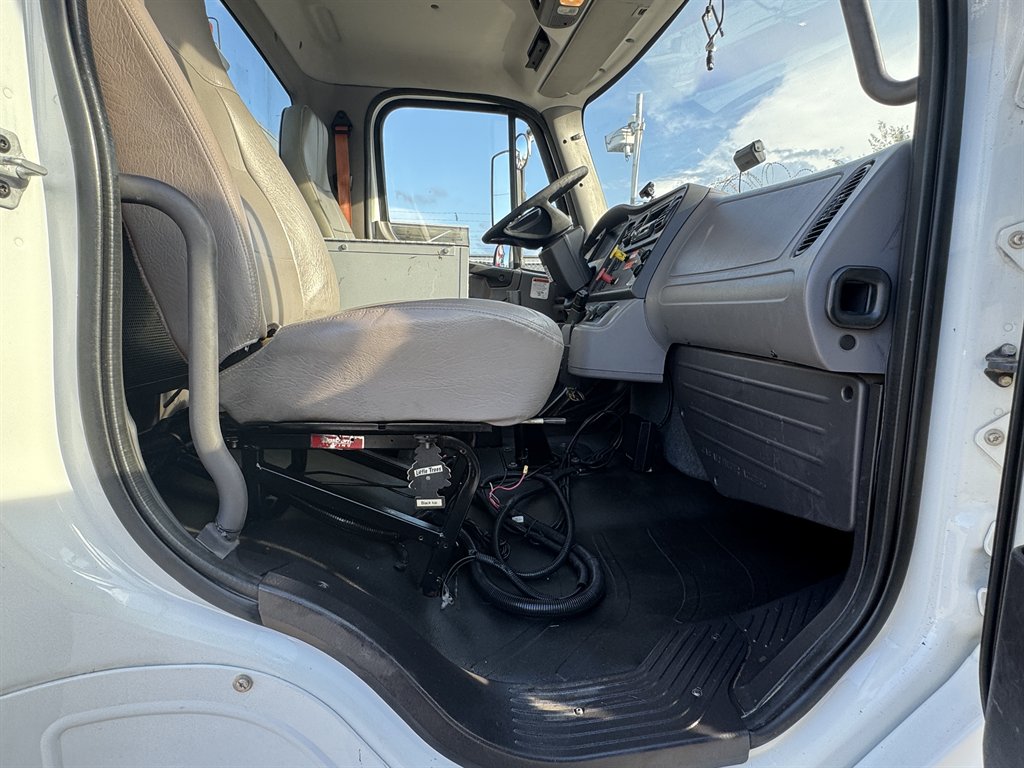 2016 Freightliner M2 - $32,995