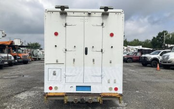 2016 Freightliner Mt45 Chassis - $26,995