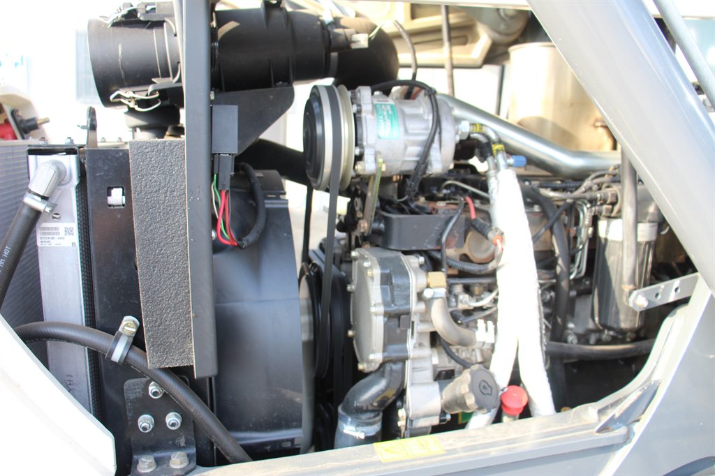 2016 Terex TLN830 - $39,995
