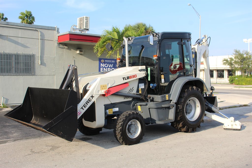 2016 Terex TLN830 - $39,995