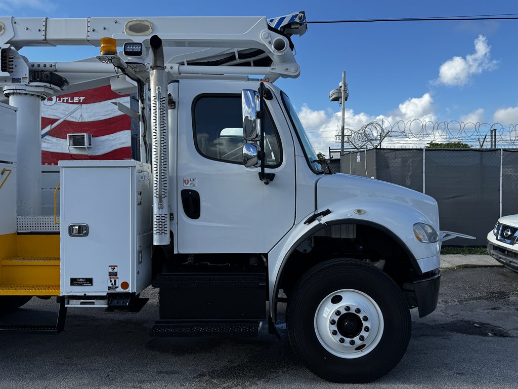 2017 Freightliner M2 - $51,995