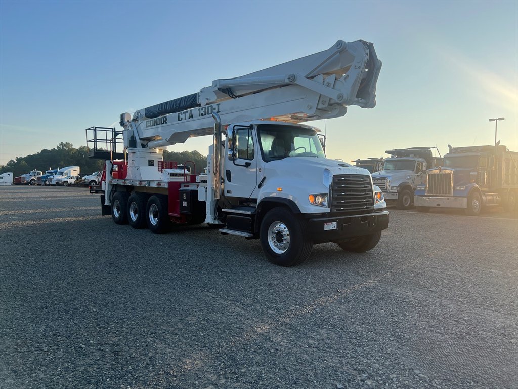 2018 Freightliner 114sd - $198,995