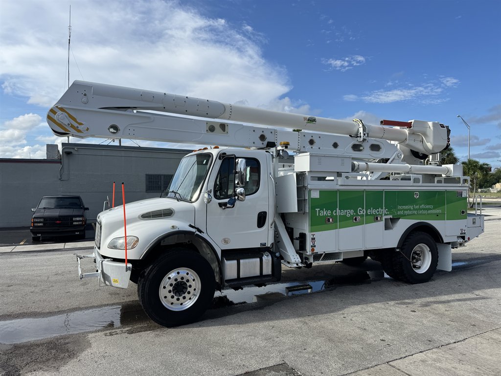 2018 Freightliner M2 - $57,995