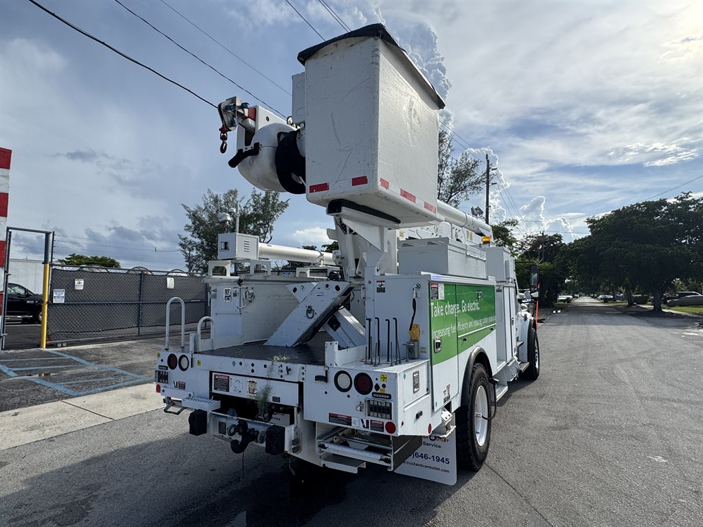 2018 Freightliner M2 - $57,995