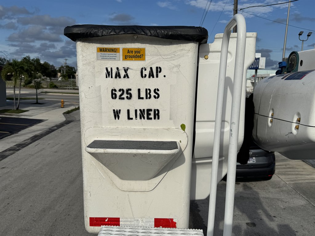 2018 Freightliner M2 - $57,995