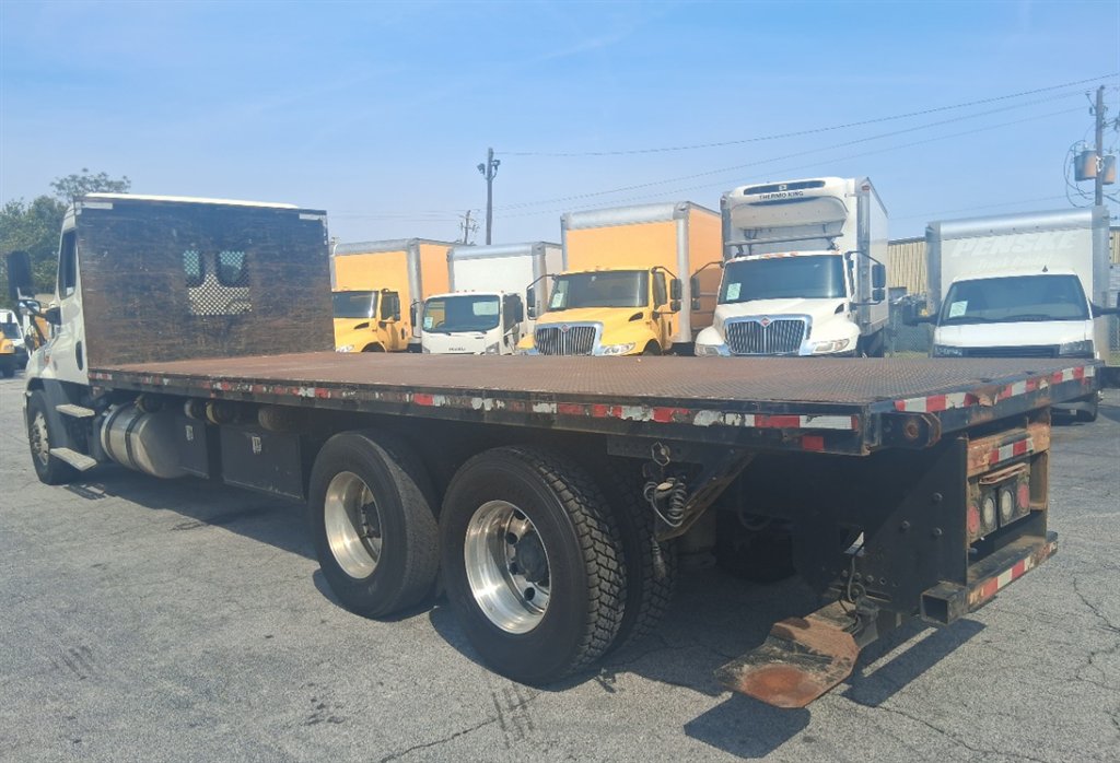 2018 Freightliner Cascadia - $55,995
