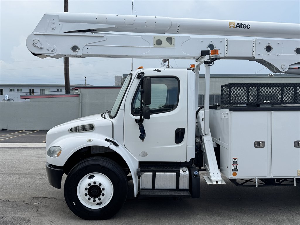 2018 Freightliner M2 - $57,995