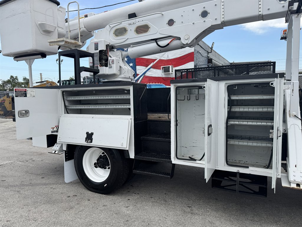 2018 Freightliner M2 - $57,995