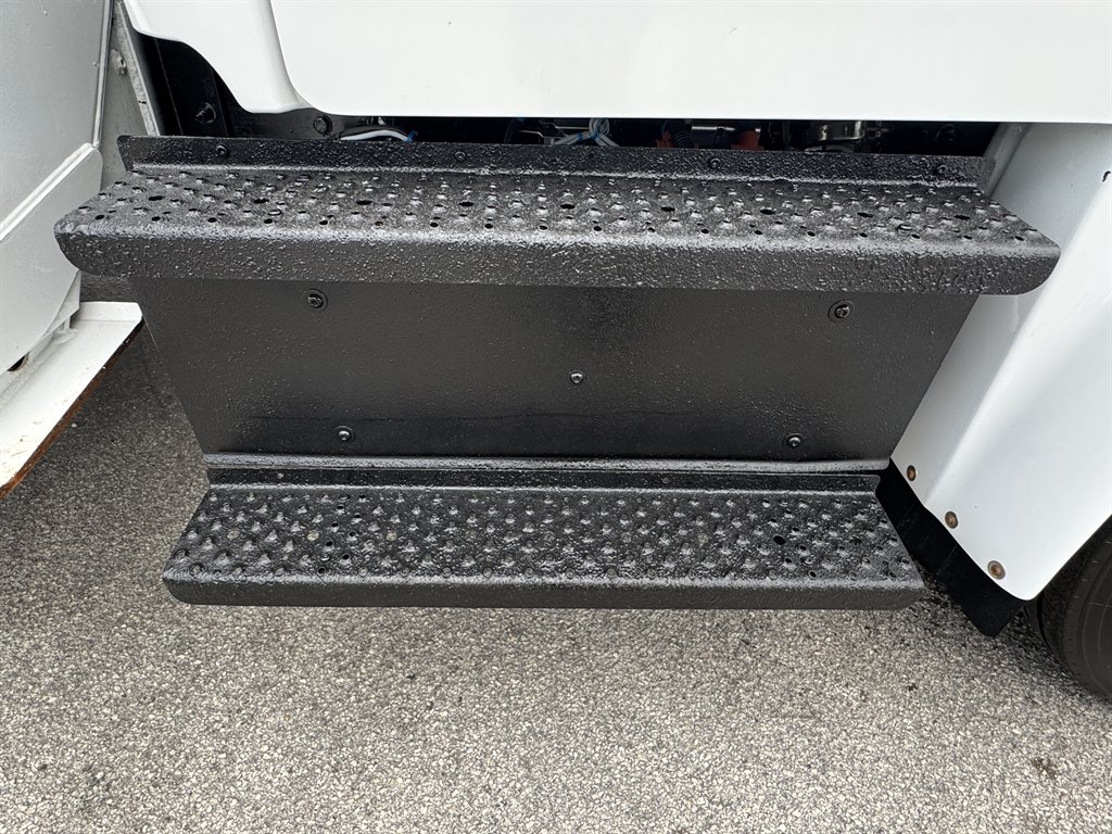 2018 Freightliner M2 - $57,995