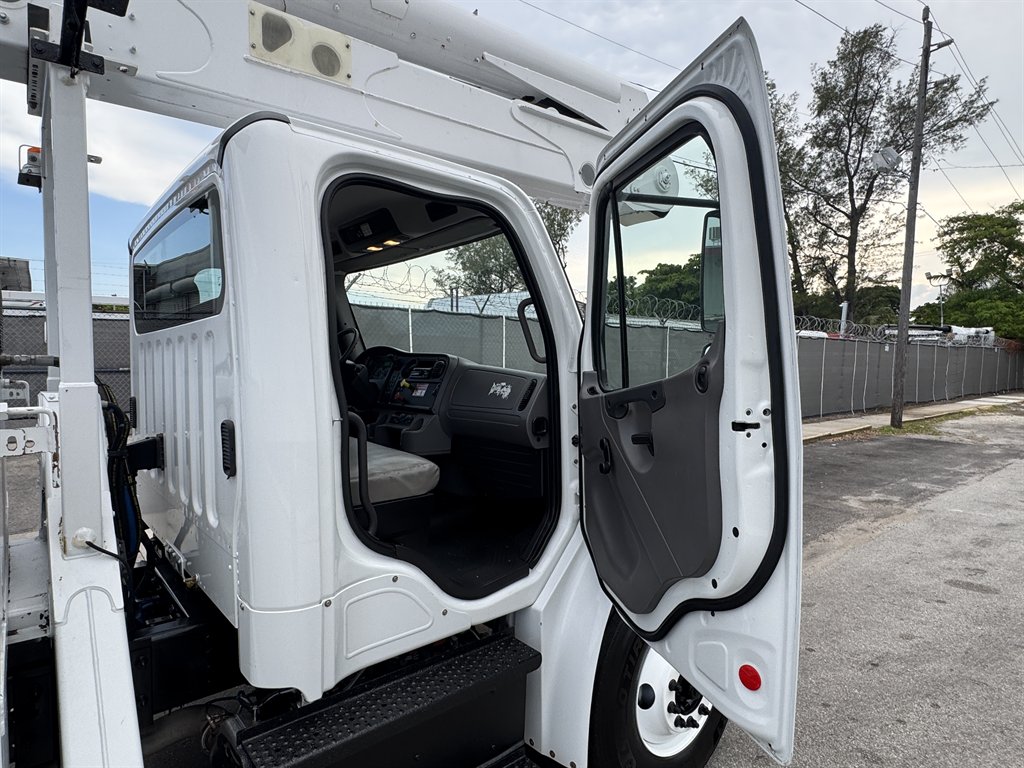 2018 Freightliner M2 - $57,995