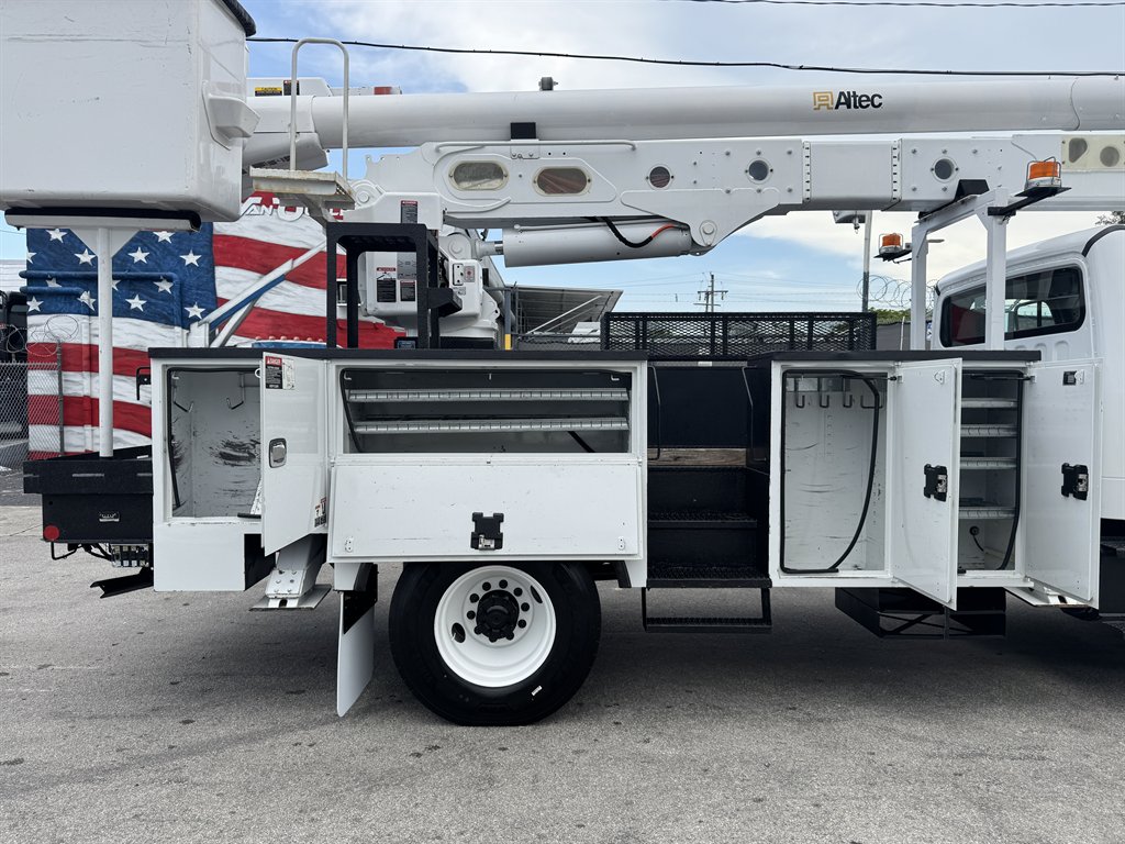 2018 Freightliner M2 - $57,995