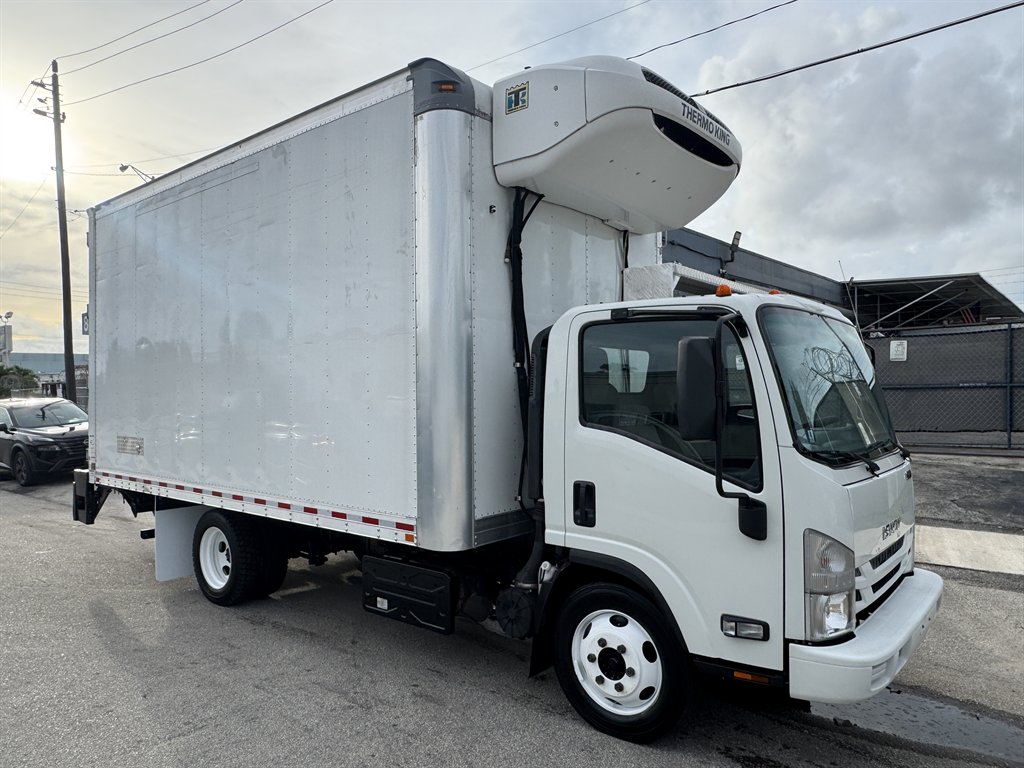 2019 Isuzu Npr-xd - $43,995
