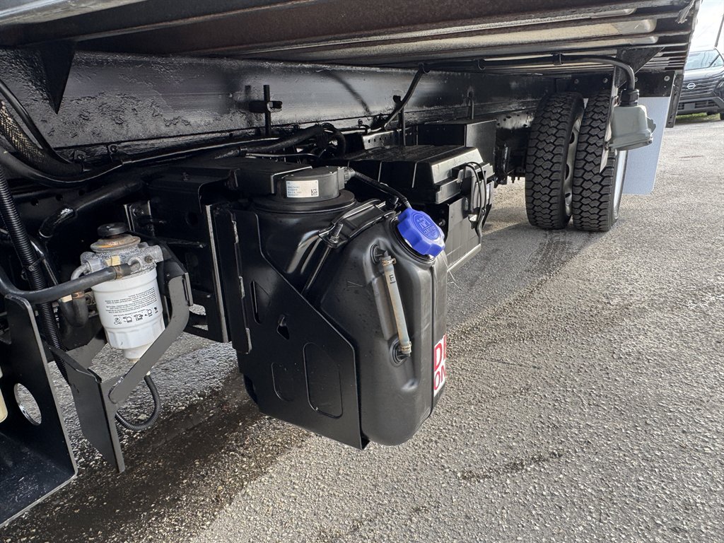 2019 Isuzu Npr-xd - $43,995