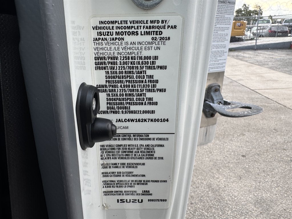 2019 Isuzu Npr-xd - $43,995