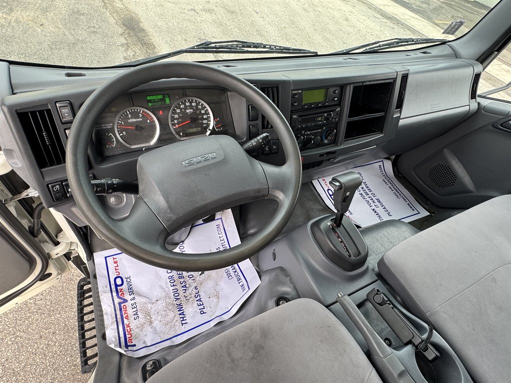 2019 Isuzu Npr-xd - $43,995