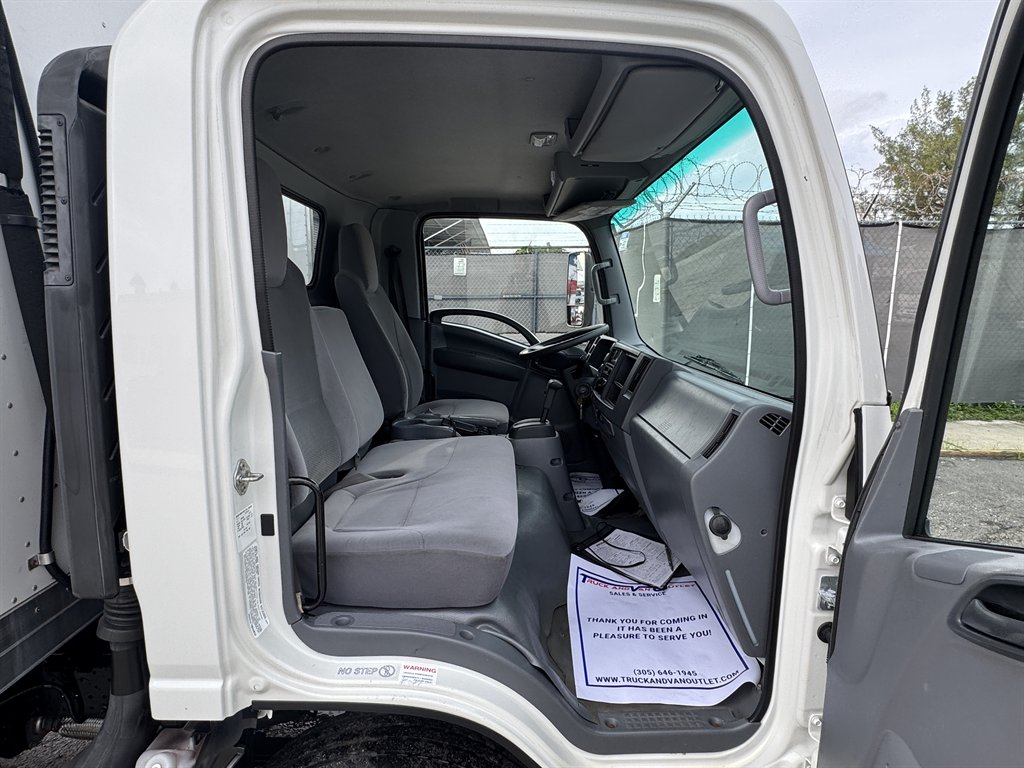 2019 Isuzu Npr-xd - $43,995