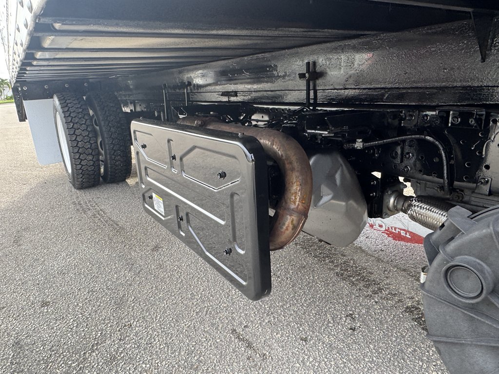 2019 Isuzu Npr-xd - $43,995