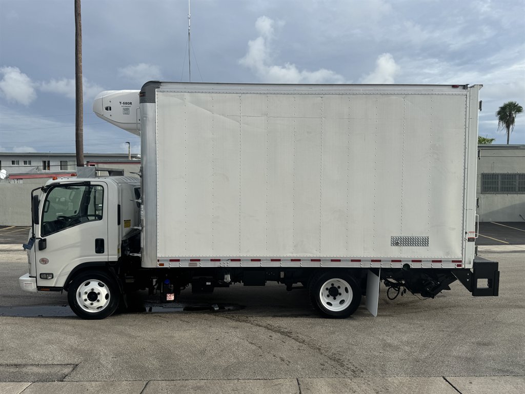 2019 Isuzu Npr-xd - $43,995