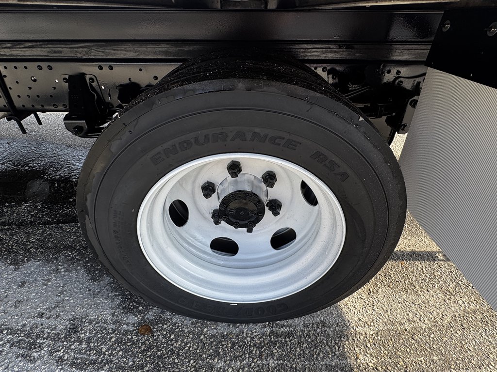 2017 Isuzu Npr-xd - $37,995