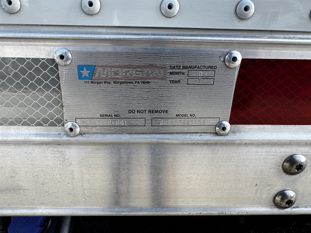 2017 Isuzu Npr-xd - $37,995