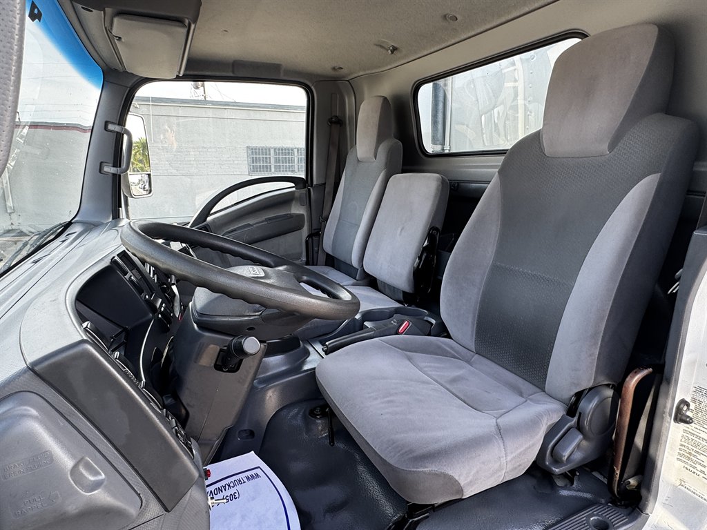 2017 Isuzu Npr-xd - $37,995