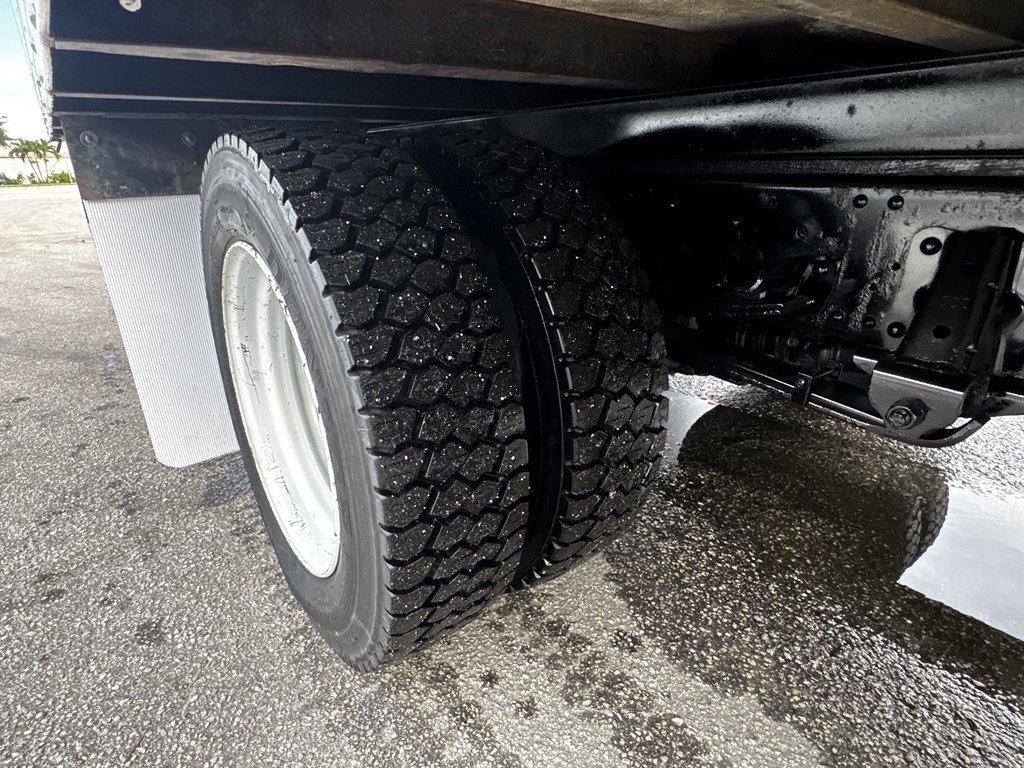 2017 Isuzu Npr-xd - $38,995