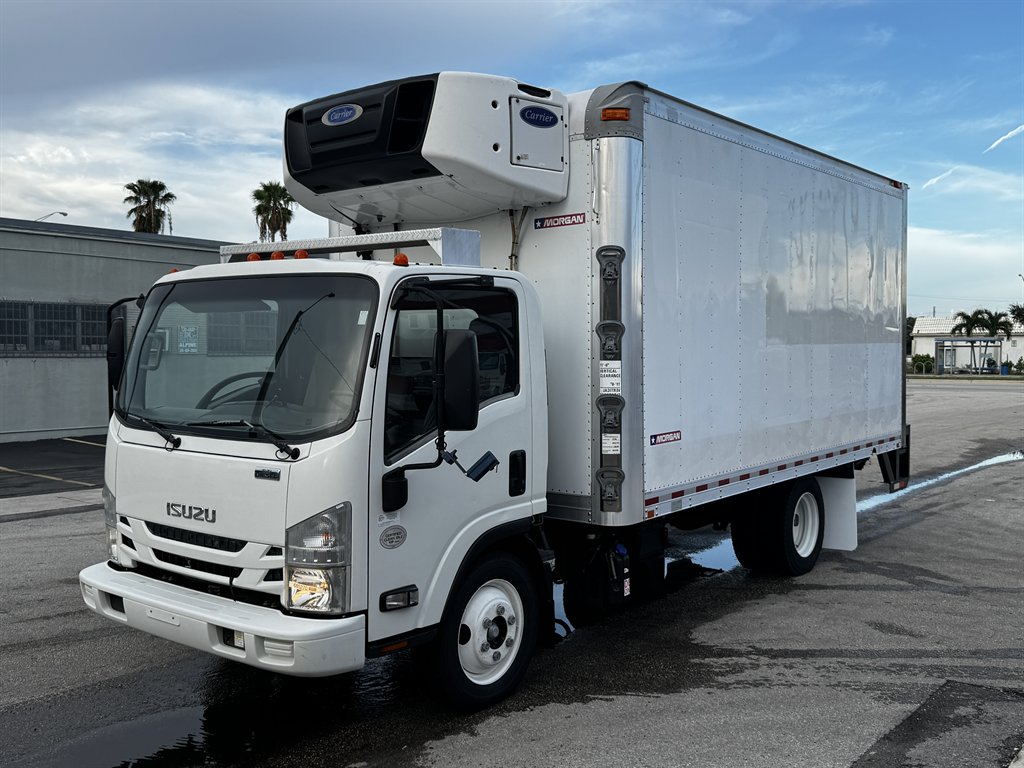 2017 Isuzu Npr-xd - $38,995