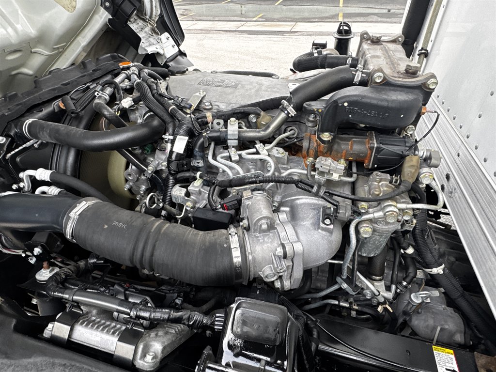 2017 Isuzu Npr-xd - $38,995