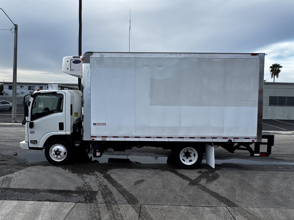 2017 Isuzu Npr-xd - $38,995
