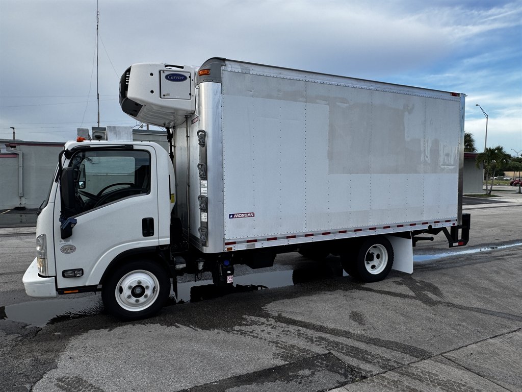 2017 Isuzu Npr-xd - $38,995
