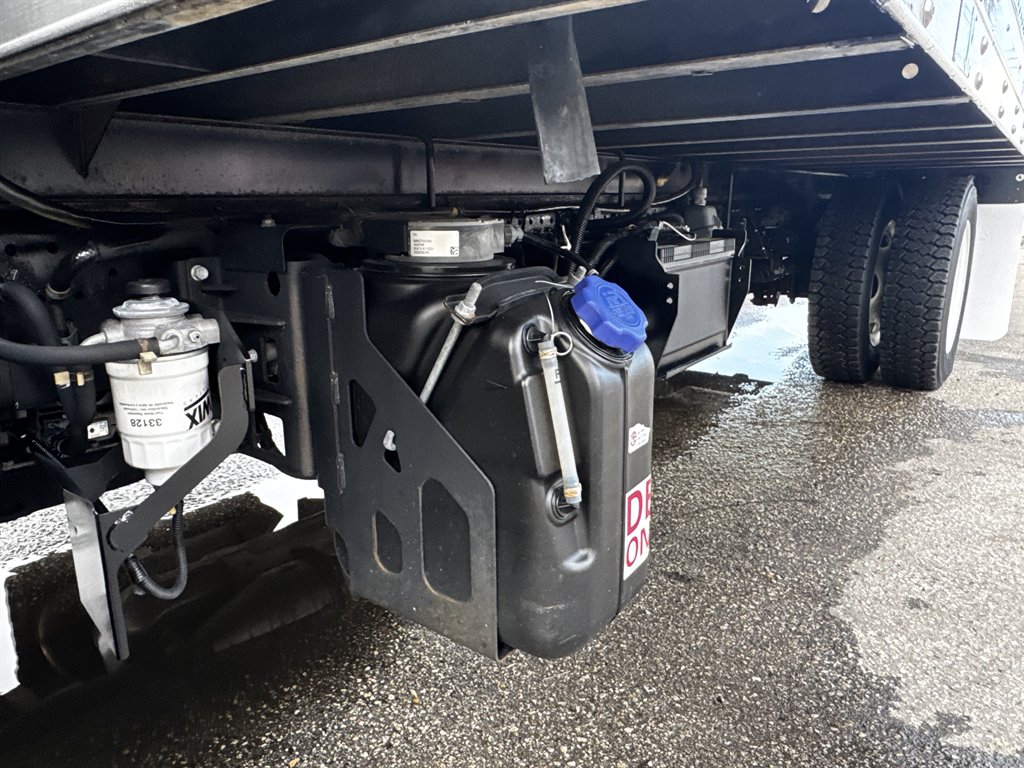 2017 Isuzu Npr-xd - $38,995