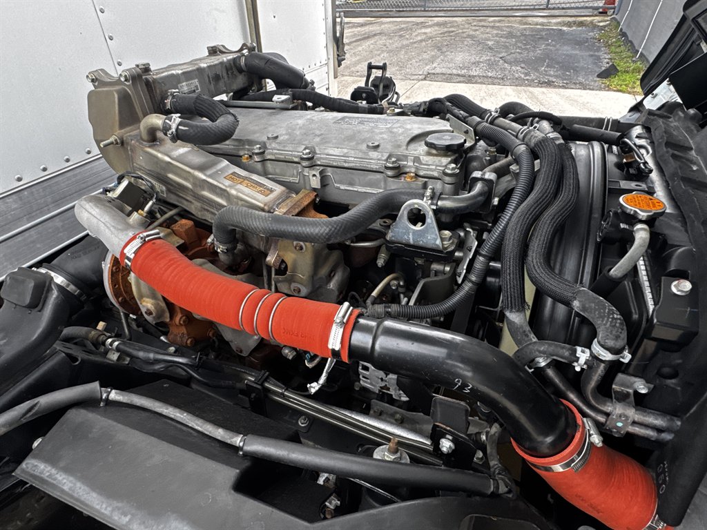 2017 Isuzu Npr-xd - $38,995