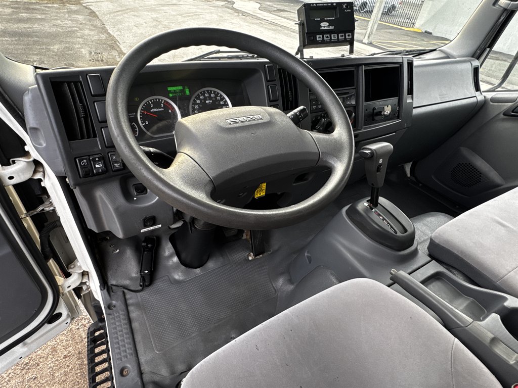 2017 Isuzu Npr-xd - $38,995