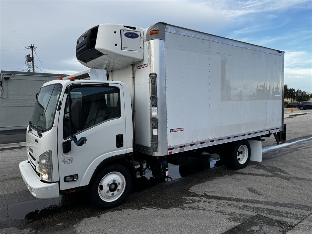 2017 Isuzu Npr-xd - $38,995