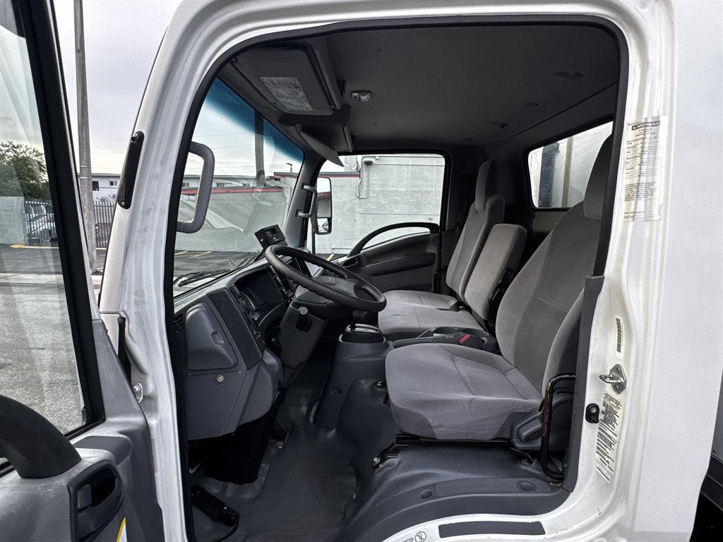 2017 Isuzu Npr-xd - $38,995