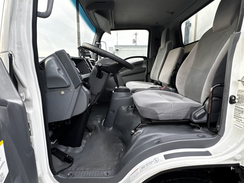 2017 Isuzu Npr-xd - $38,995