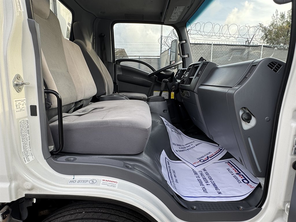 2018 Isuzu Npr-xd - $34,995