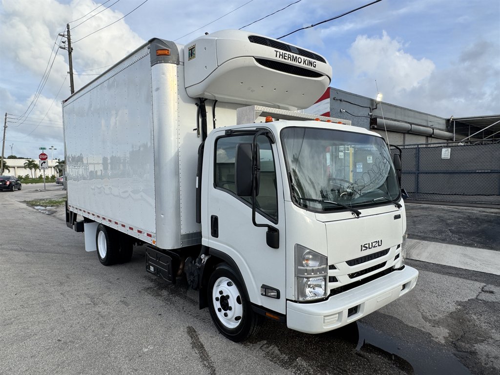 2018 Isuzu Npr-xd - $34,995
