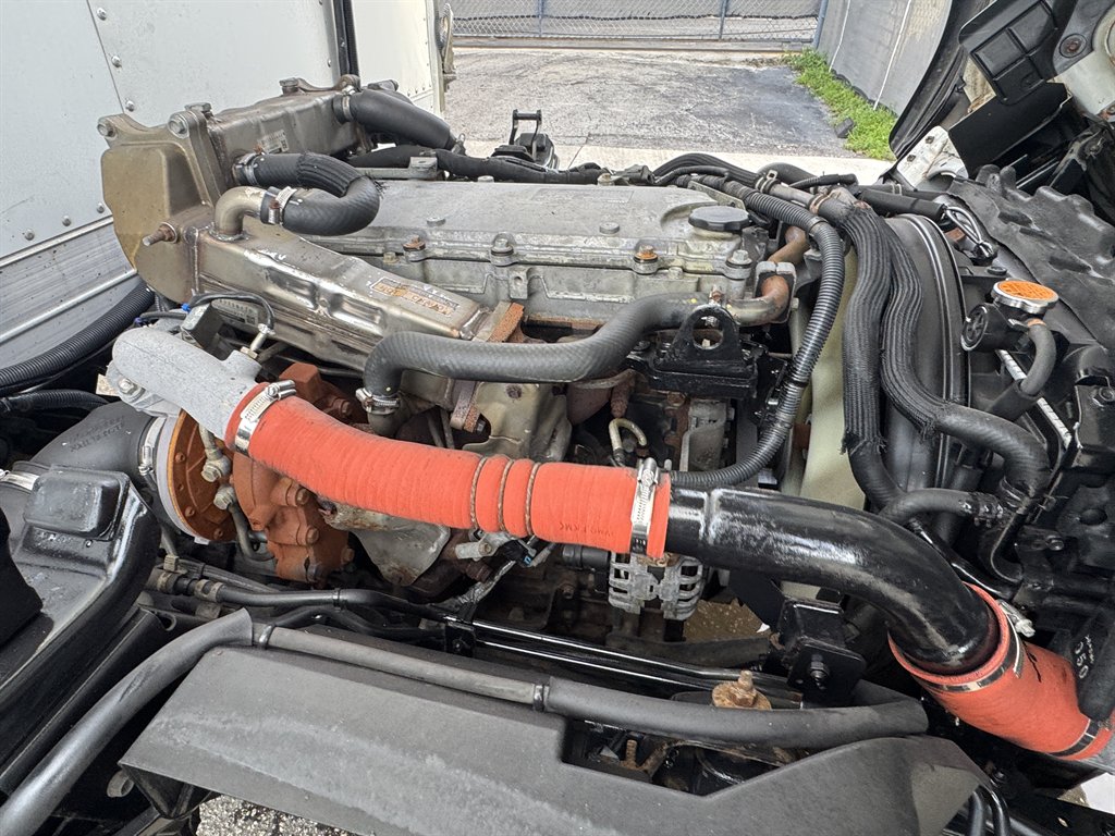 2018 Isuzu Npr-xd - $34,995