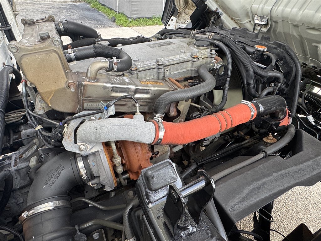 2018 Isuzu Npr-xd - $34,995