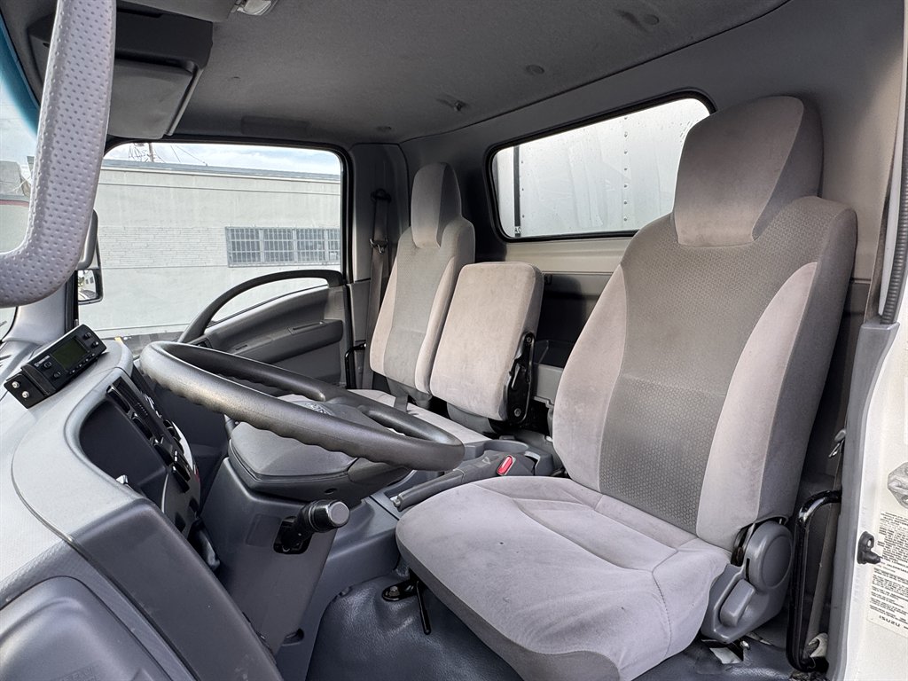 2018 Isuzu Npr-xd - $34,995