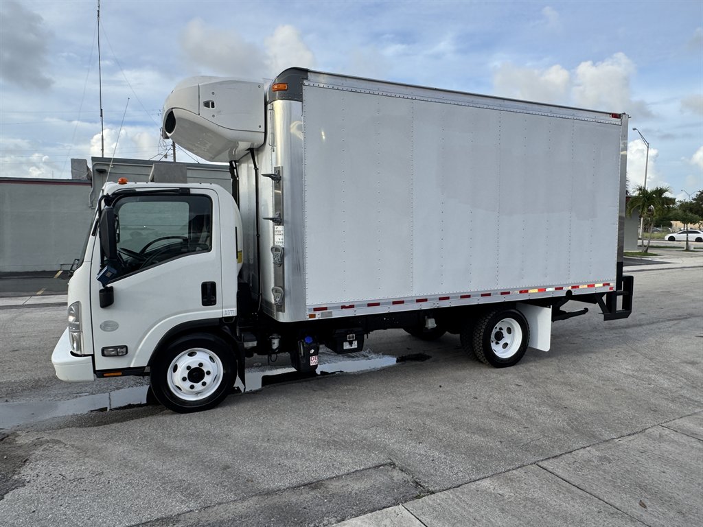 2018 Isuzu Npr-xd - $34,995