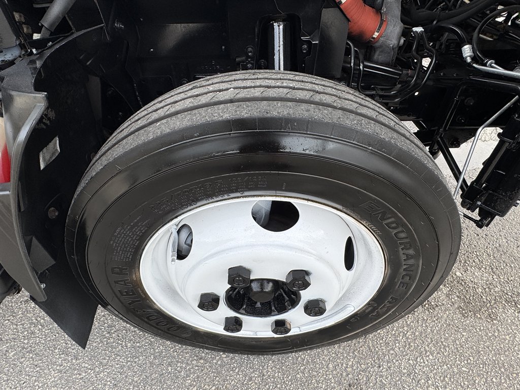 2018 Isuzu Npr-xd - $34,995